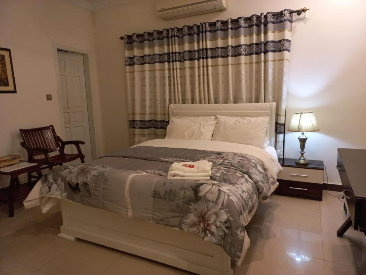 White House Residencia 호텔 라왈핀디 외부 사진